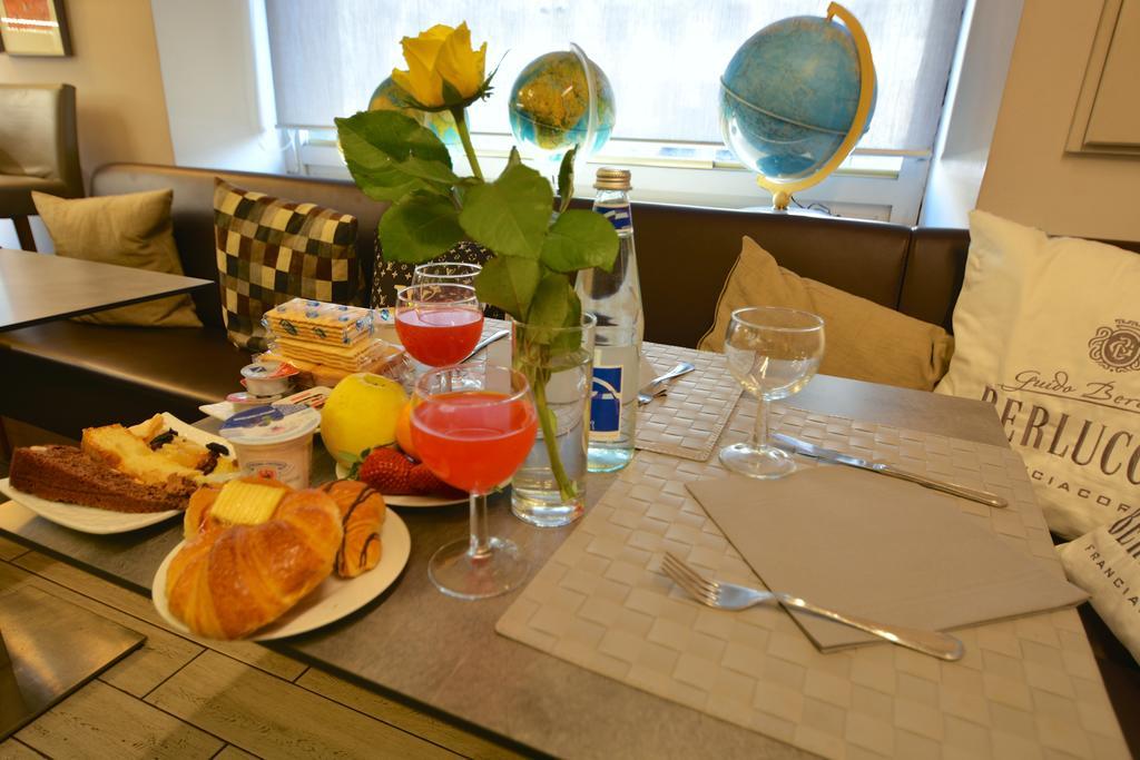 Matteotti25 Bed & Breakfast Торино Екстериор снимка