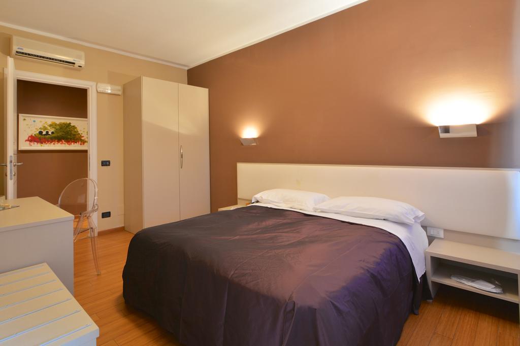 Matteotti25 Bed & Breakfast Торино Екстериор снимка